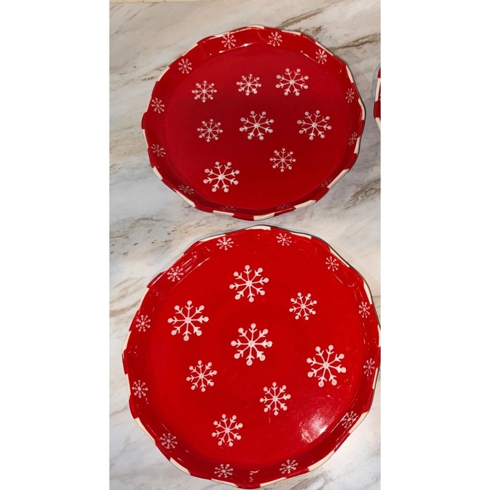 Temp-Tations by Tara 8" Red Dessert Salad Plates with White Snowflakes‎ Set Of 3